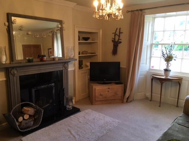 Downe Arms Country Inn Wykeham  Buitenkant foto